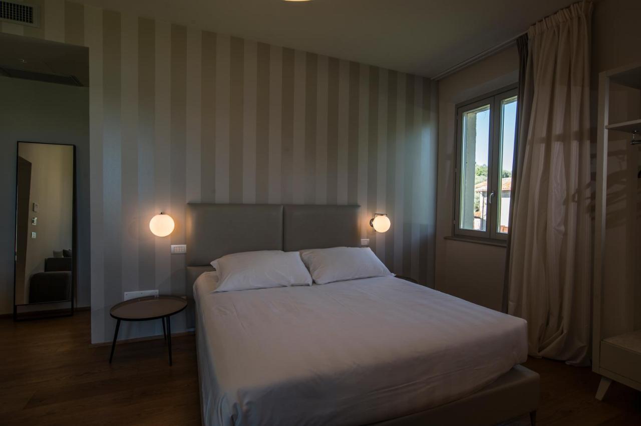 Isola Polvese Resort Castiglione del Lago Extérieur photo